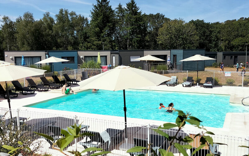 Domaine du Moulin Neuf - La piscine